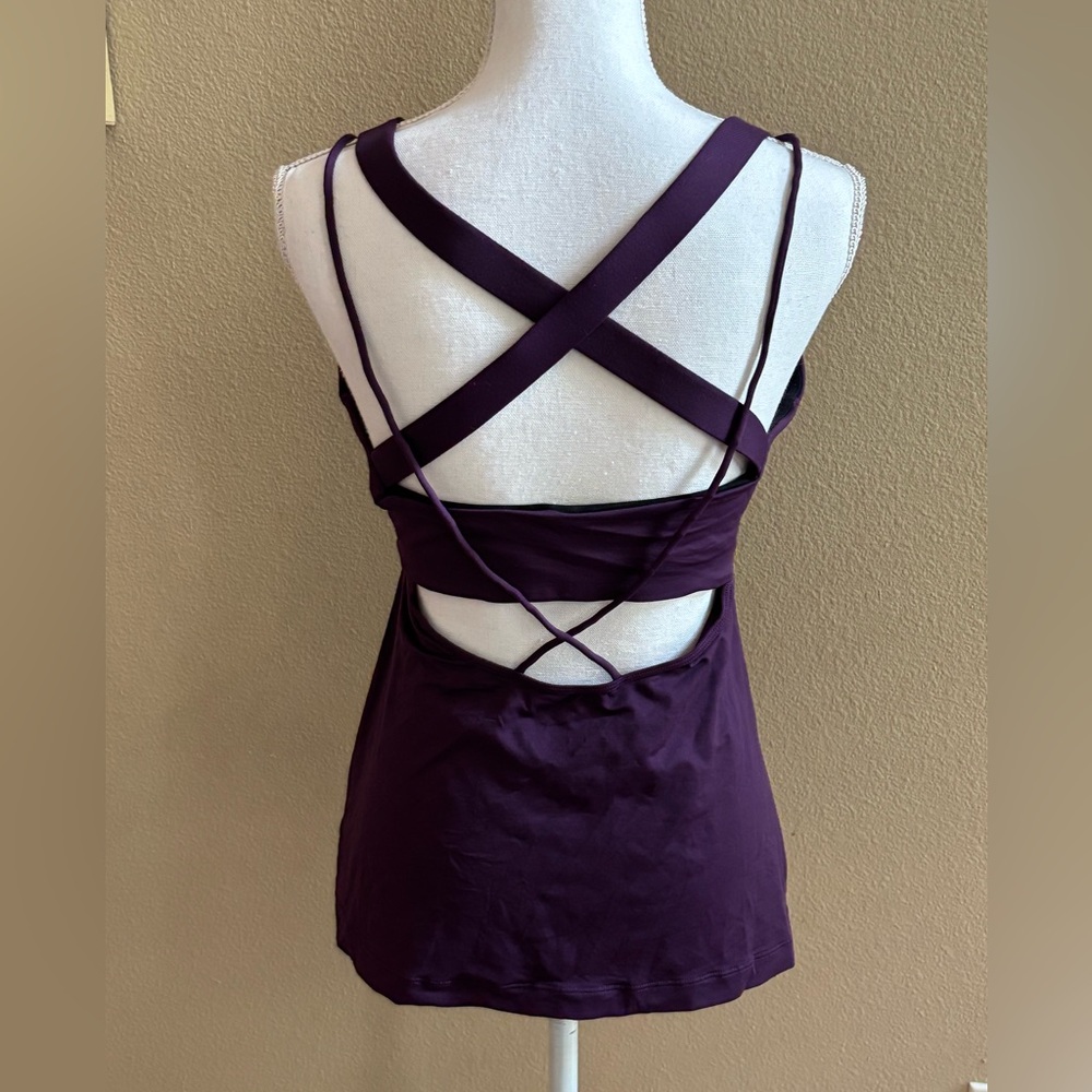 GAP FIT shelf bra active top